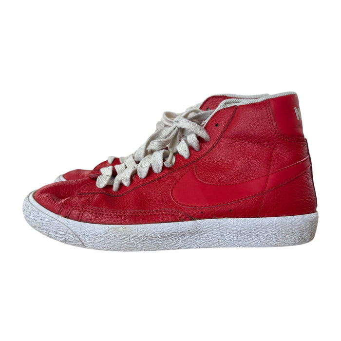 Nike | Red Blazers | 4.5 Youth