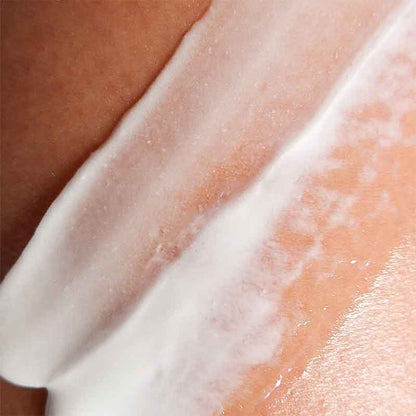 Alpha-H Daily Essential Moisturiser SPF 50+ with Hydrosella