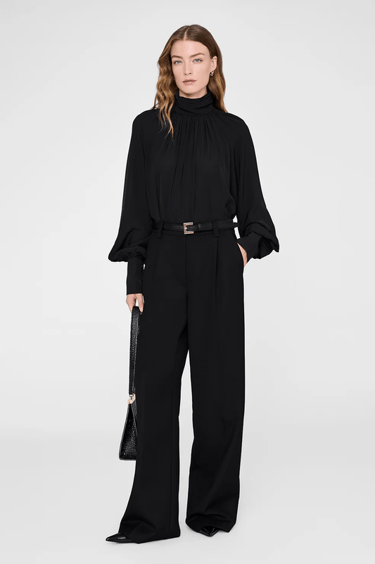 Anne Top in Black