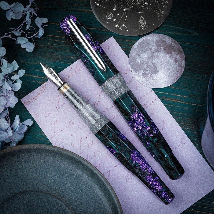BENU Füller AstroGem gunmetal, Klio