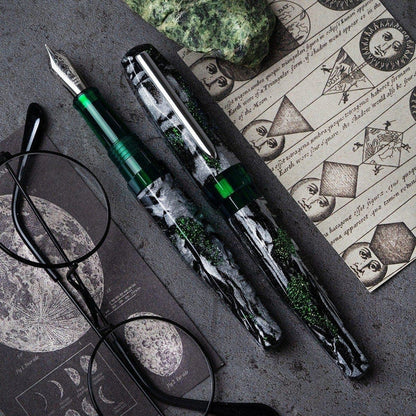 BENU Füller AstroGem gunmetal, Leto