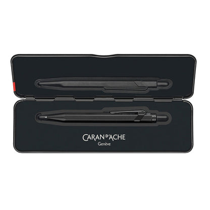 Caran d'Ache Kugelschreiber 849, XL Black Code, schwarz