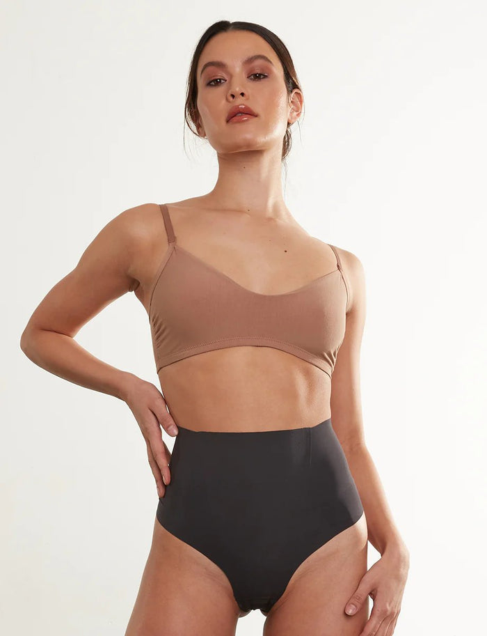 Zone Smoothing Thong Black